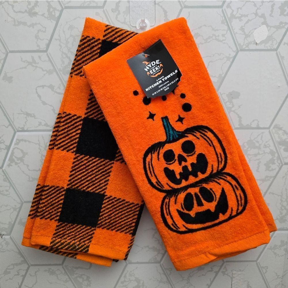 New 2pc Pumpkin Halloween Stack Kitchen Terry Towels Hyde and EEK! Boutique